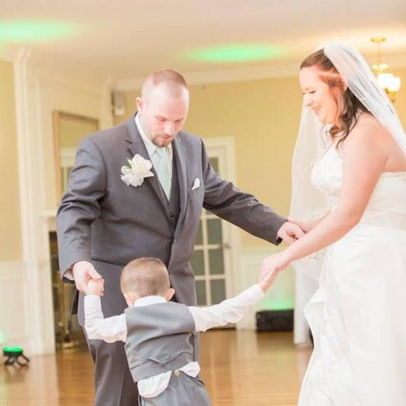 Profile Picture of Cheri Dipaolo (@tiggershunny420) on Poshmark