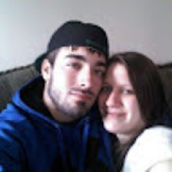 Profile Picture of Andrew Grosser (@agrosser1003) on Poshmark