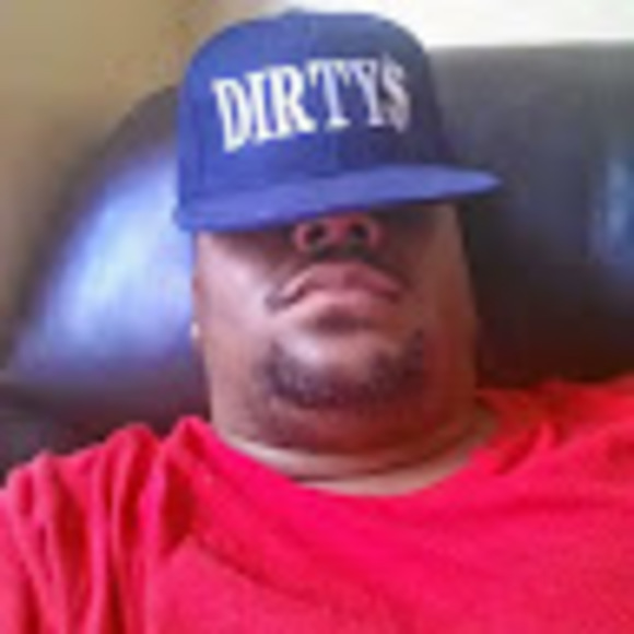 Profile Picture of Chad Byron (@ruffjrakalilc) on Poshmark