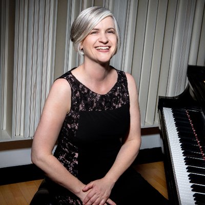 Profile Picture of Louise Thomas - #IVoted (@drlouiset) on Twitter