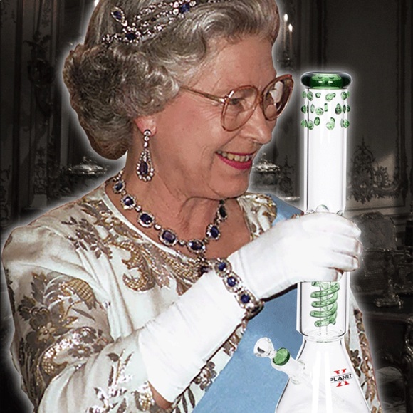 Profile Picture of Amelia Tanner (@ameliatanner2) on Poshmark