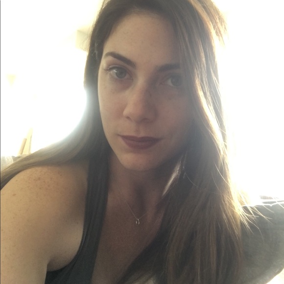 Stephanie Bushmire - Poshmark Profile Picture of Stephanie Bushmire (@murrayse6) on Poshmark