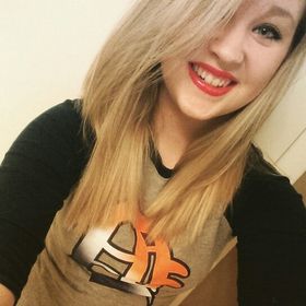Profile Picture of Bailee Fruchey (@baibug23) on Pinterest