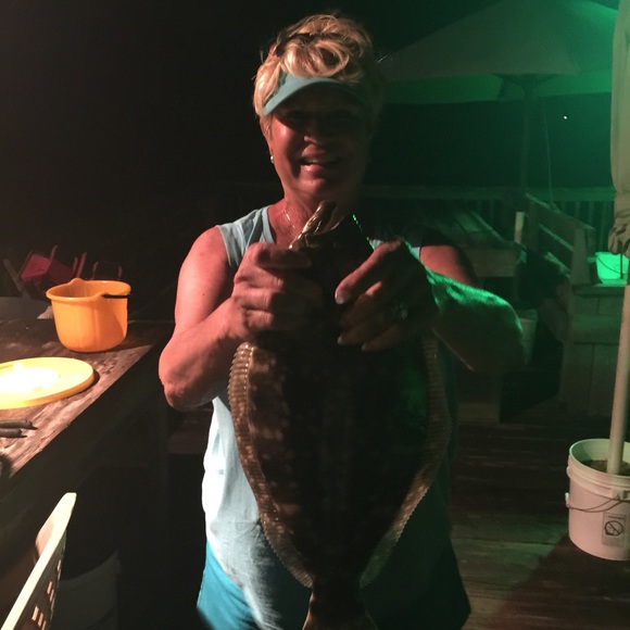 Profile Picture of Debi Screnci (@deb3333) on Poshmark