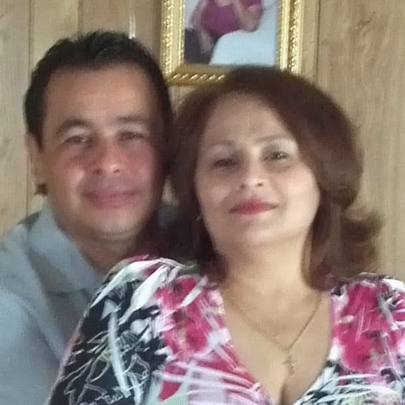 Profile Picture of Felix Solis (@felix_solis) on Poshmark