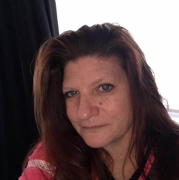 Profile Picture of Brenda Stader (@bstader) on Poshmark