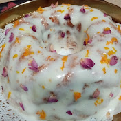 Profile Picture of Jasmine Abdullah (@jasmineabdullah) on Youtube