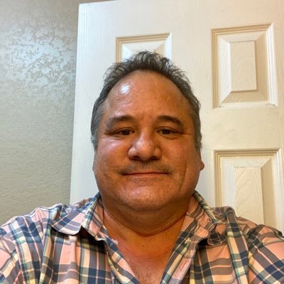 Profile Picture of Ernest Torrez (@ErnestTorrez4) on Twitter