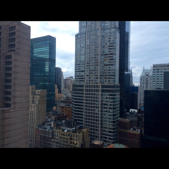 Profile Picture of Izzy Stefanelli (@izzystefanell5) on Poshmark