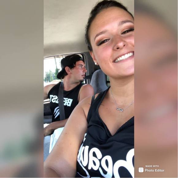 Profile Picture of Savanna Patterson (@savannagrace22) on Poshmark