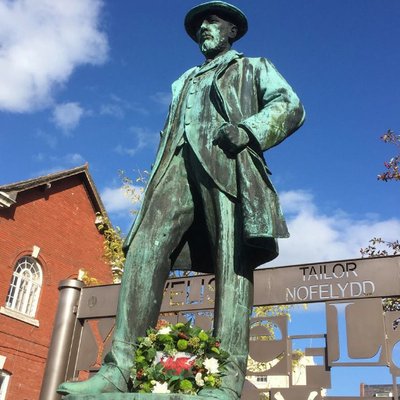 Profile Picture of Daniel Owen (@DanielOwen1836) on Twitter