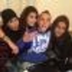 Profile Picture of Yasmine Abdelkrim (@218976114) on Myspace