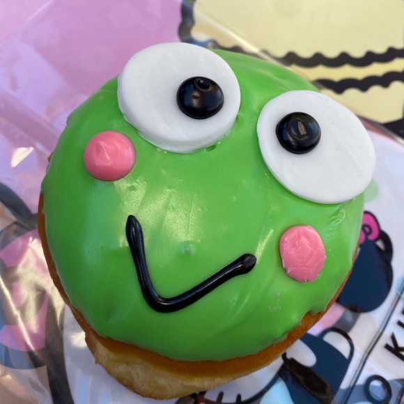 Profile Picture of Bitsy S (@bitsyboom) on Poshmark