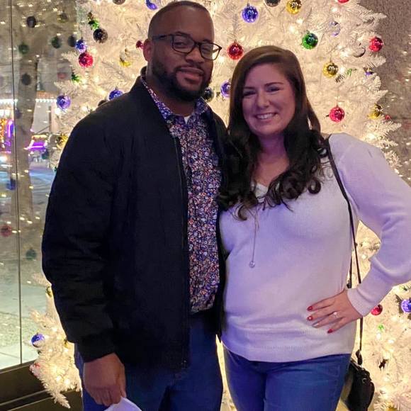 Profile Picture of Kristina Oniszko (@kristinako) on Poshmark