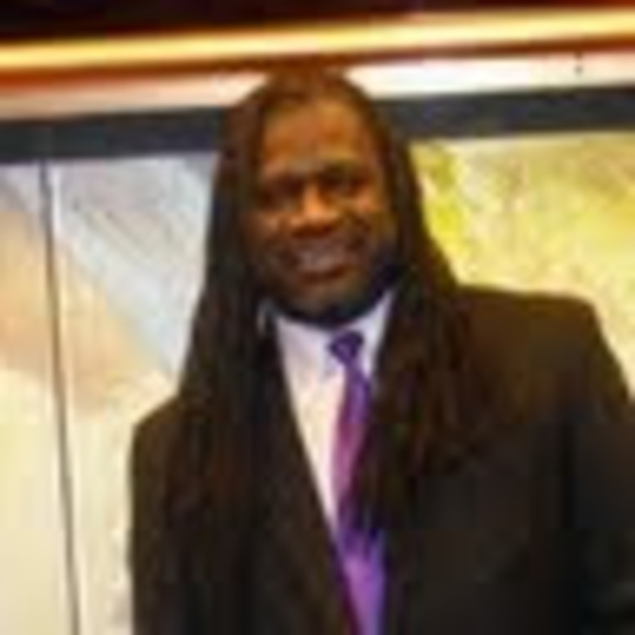 Profile Picture of James Gant (@jamesgant26) on Poshmark