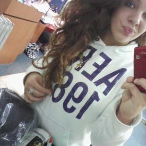 Profile Picture of Maria Coroneos (@308879903) on Myspace