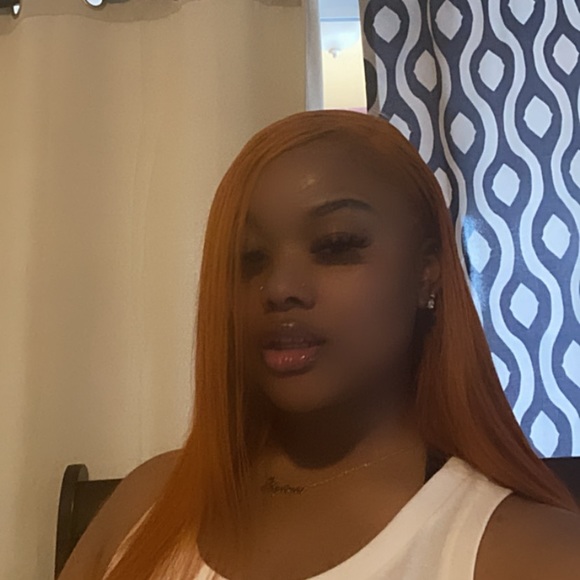 Profile Picture of Sky Bennett (@trrawdolll) on Poshmark