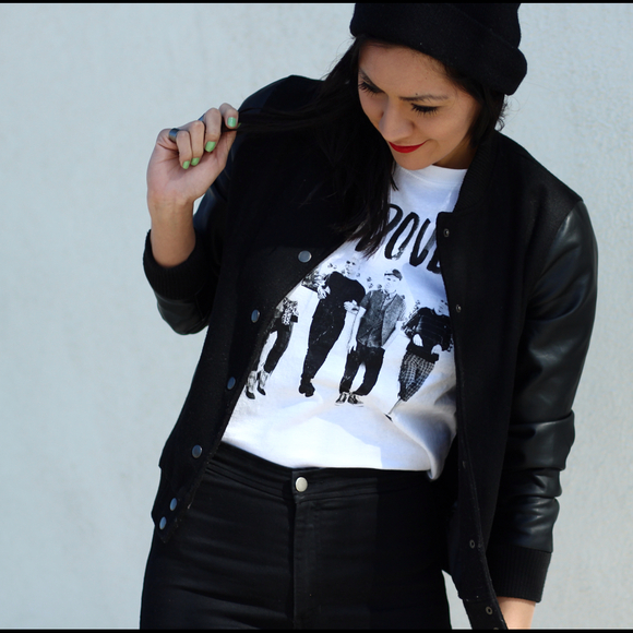 Profile Picture of Andrea Robledo (@herstylestation) on Poshmark