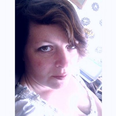 Profile Picture of Lisa Dexter (@lisajdexter) on Twitter
