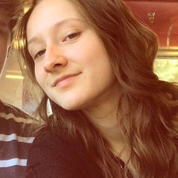 Profile Picture of Natalie Denboer (@natalie_bd) on Poshmark