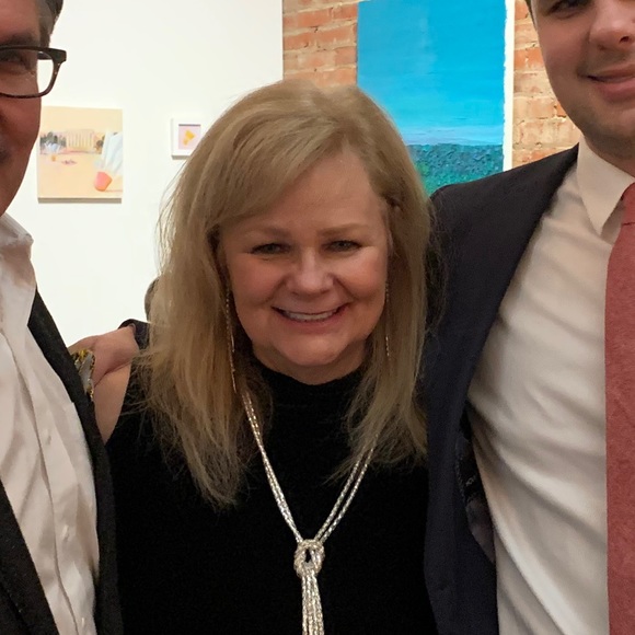 Profile Picture of Mary kay Foree (@mkarteest) on Poshmark