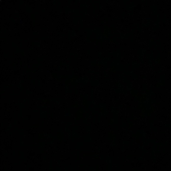 Vera Bentum - Poshmark Profile Picture of Vera Bentum (@verabentum) on Poshmark