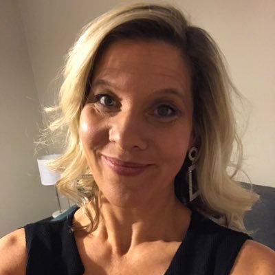 Profile Picture of Jocelyn (@JocelynHamsher) on Twitter