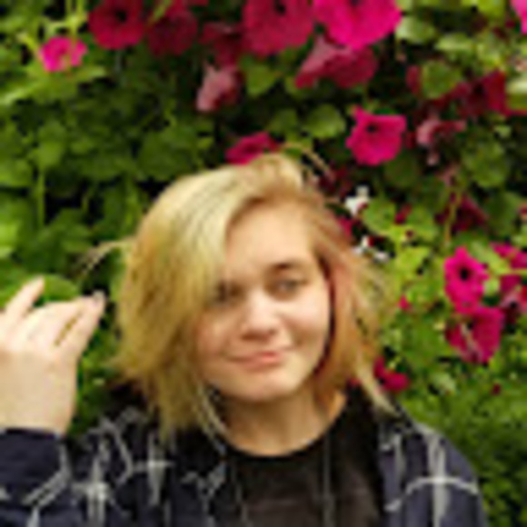 Profile Picture of Jeff the Bear (@jasminekelly3) on Poshmark