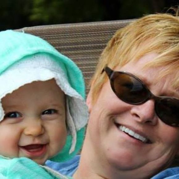 Profile Picture of Shelly Perrin (@sperrin262) on Poshmark