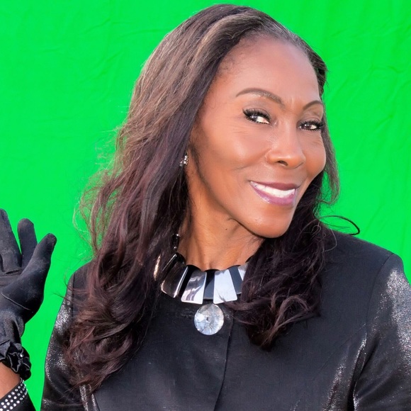 Profile Picture of Reta George (@rerageorge) on Poshmark