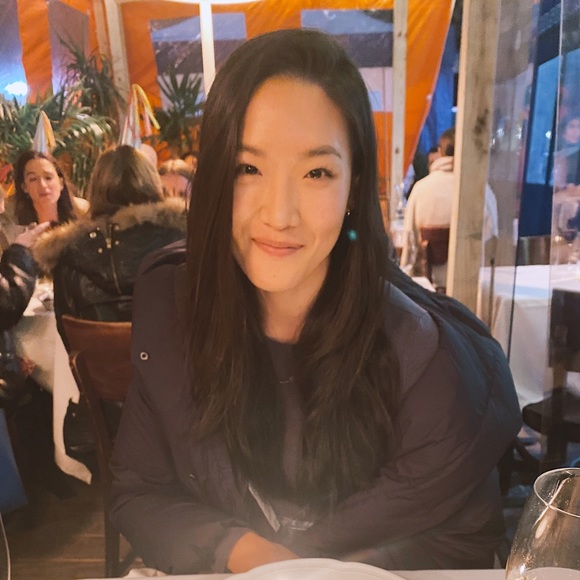 Profile Picture of Skylar Masuko (@skymasukk) on Poshmark