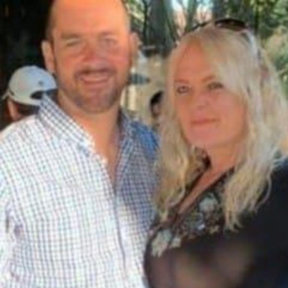 Profile Picture of Stephanie Jefferies (@stephaniej628) on Poshmark