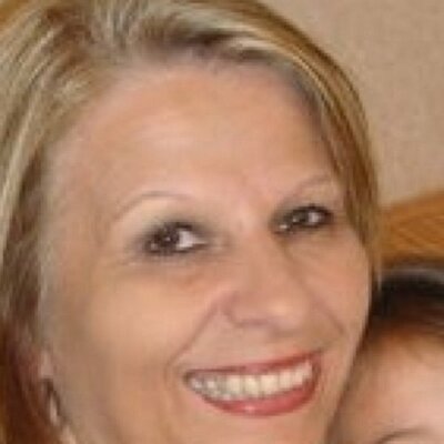 Profile Picture of Cindy Schaer (@smplycindy) on Twitter