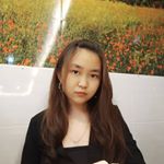 Profile Picture of 倩慰 (@q.wei__) on Instagram