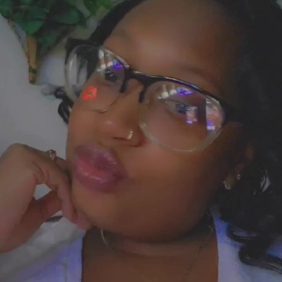 Profile Picture of Jasmine Cofield (@j_cofield) on Poshmark