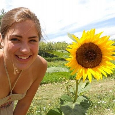 Profile Picture of Lara Sullivan (@lk_sullivan) on Twitter