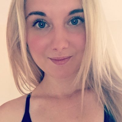 Profile Picture of Holly Harper (@HollDoll91) on Twitter