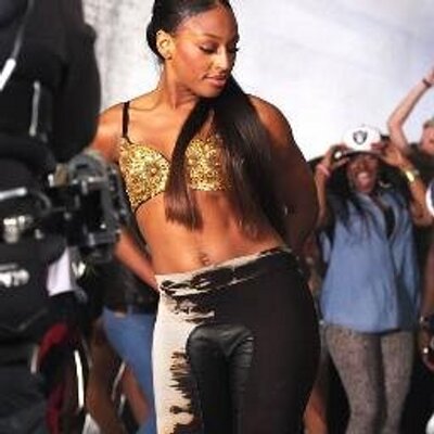 Leah Barrow - Twitter Profile Picture of Leah Barrow (@barrow_leah) on Twitter