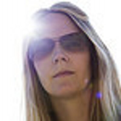Profile Picture of Shayna Larsen (@shaynalarsen) on Twitter