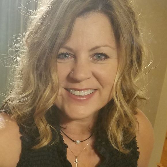 Profile Picture of Sherry Ramsey (@wtg4wings) on Poshmark