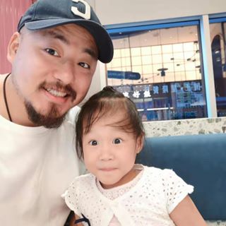 Profile Picture of Max Bian (@max.bian.391) on Facebook