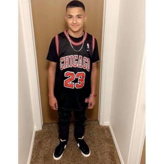 Profile Picture of Hugo Quintero jr. (@hugo801) on Poshmark