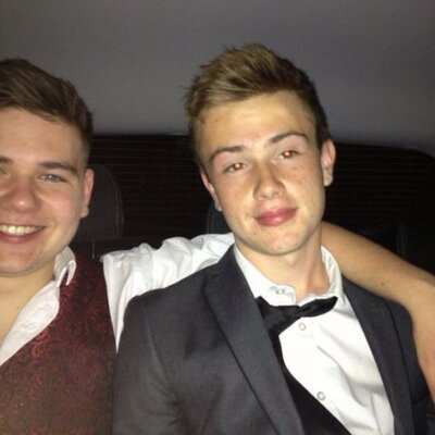 Profile Picture of Jake Burnside (@jakeyrhcp) on Twitter