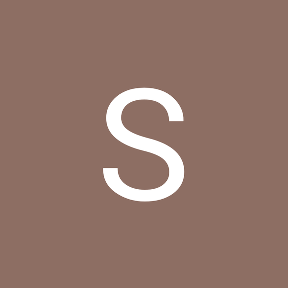 Profile Picture of Shanann Cantando (@shananncantando) on Poshmark