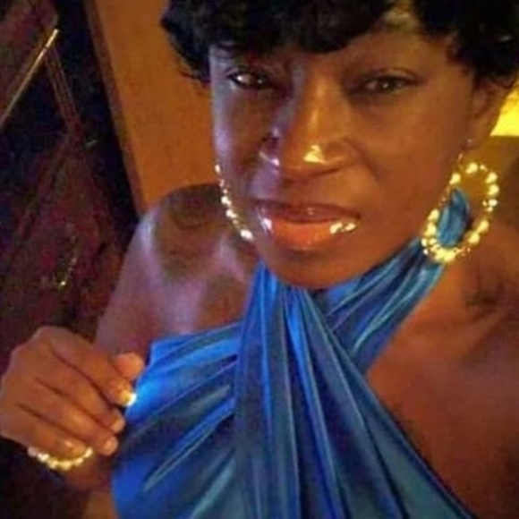 Profile Picture of Erika Myers (@erikamyers41) on Poshmark