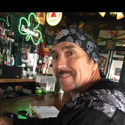 Profile Picture of Bret Catcott (@BretSoCal) on Twitter