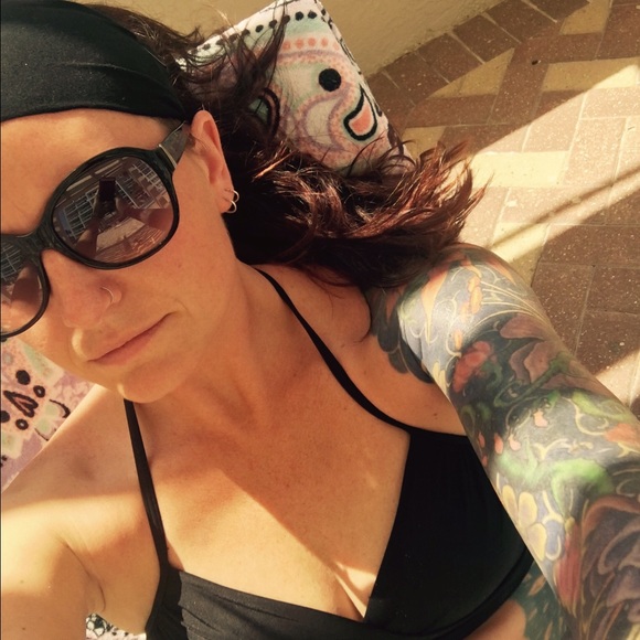 Profile Picture of Alexandra Mcandrews (@lucybelle7714) on Poshmark