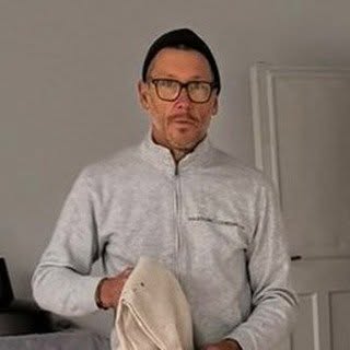Profile Picture of Gary Callaway (@decor8london1) on Instagram