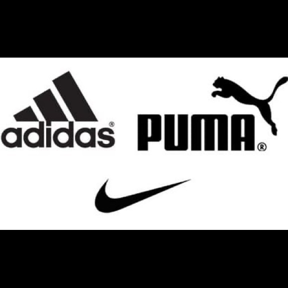 Profile Picture of Arian Railey (@bargain_dealz) on Poshmark