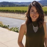 Profile Picture of Danni Velasquez (@danni-velasquez) on Quora